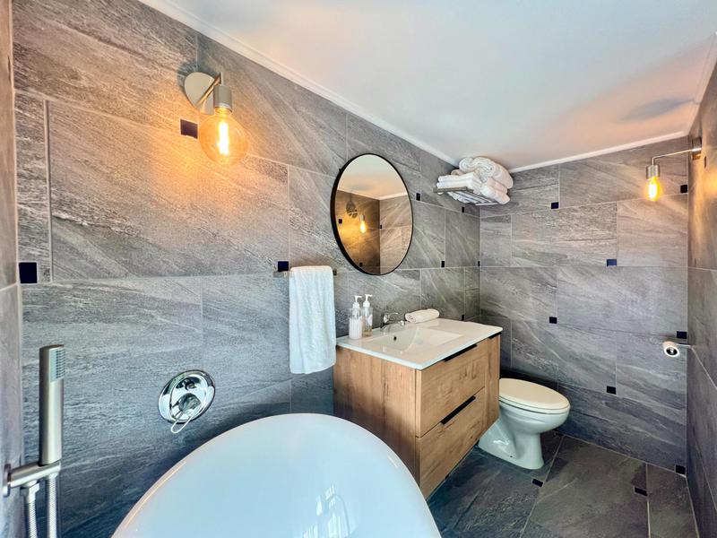 3 Bedroom Property for Sale in Beach Estate Western Cape